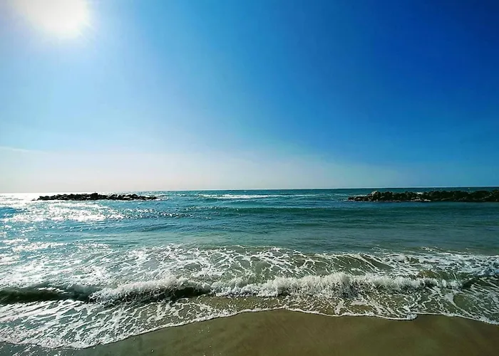 4 Person In * Hjørring